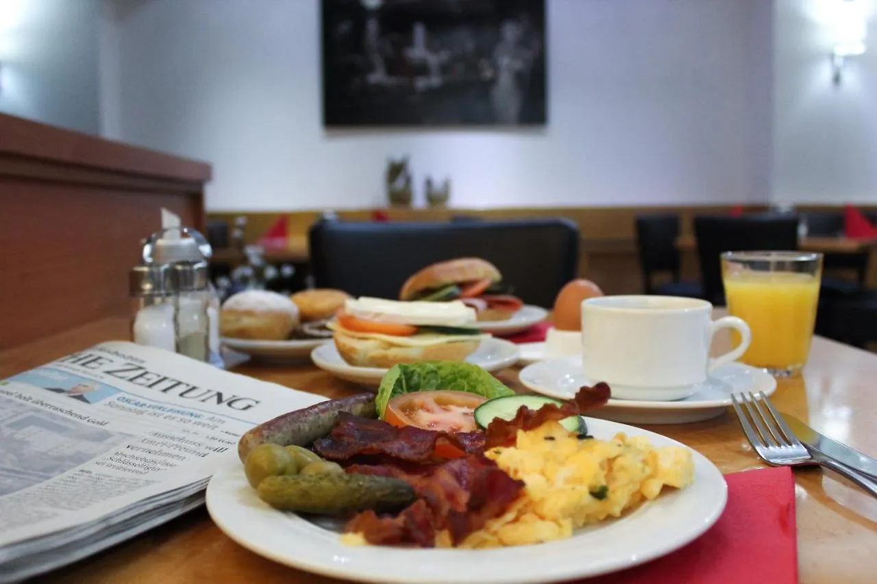 Rugs Hotel Duesseldorf Almanya