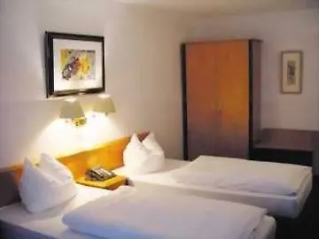 Rugs Hotel Duesseldorf 3*, Ντίσελντορφ